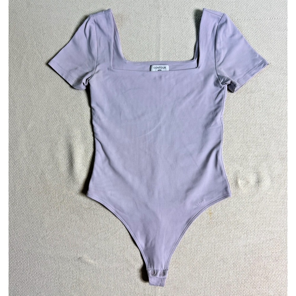 Contour by Aritzia Women's Lavender Square Neck Bodysuit Short Sleeve Size S